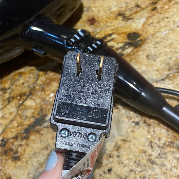 Infiniti blow dryer - Picture 4 of 4